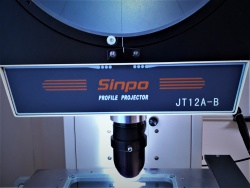 projektor metalograficzny Sinpo